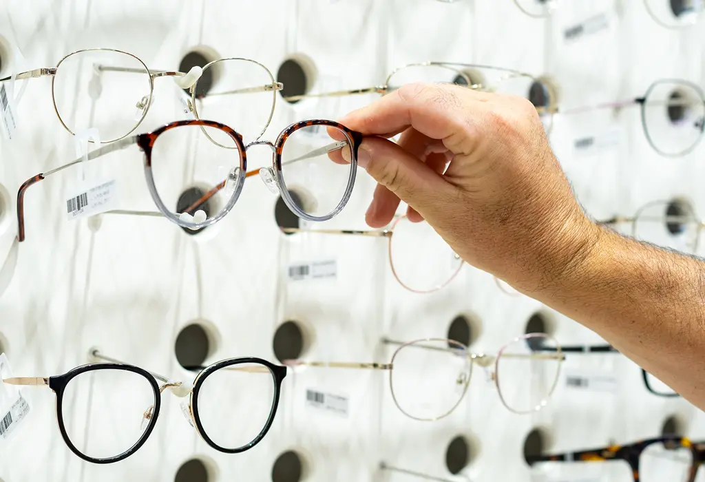 Men Eyeglasses Material